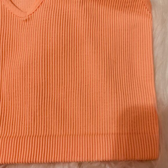 NWT FP Movement Free Throw Crop Top - Picture 3 of 5